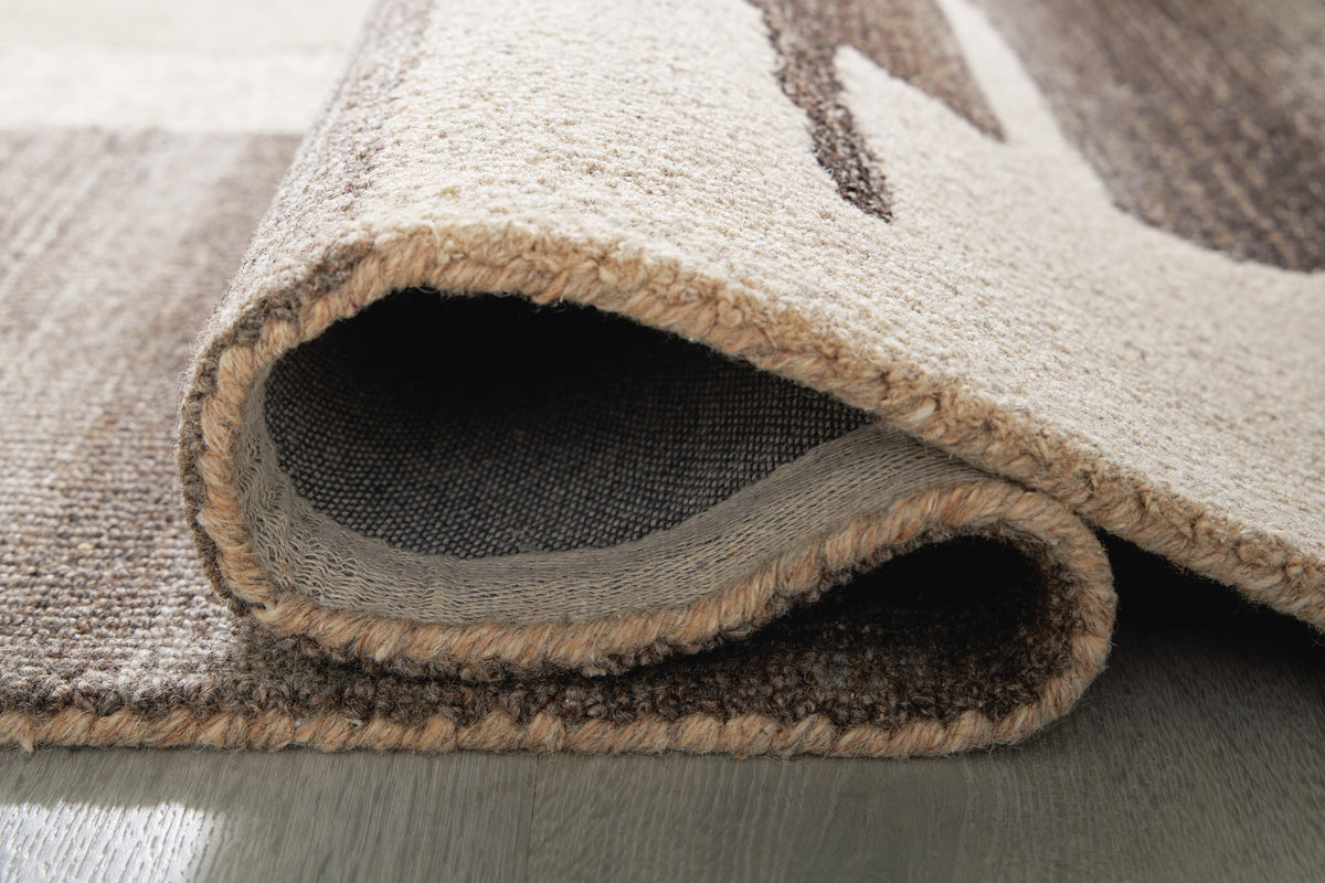 Kencher 8' x 10' Rug - R406821
