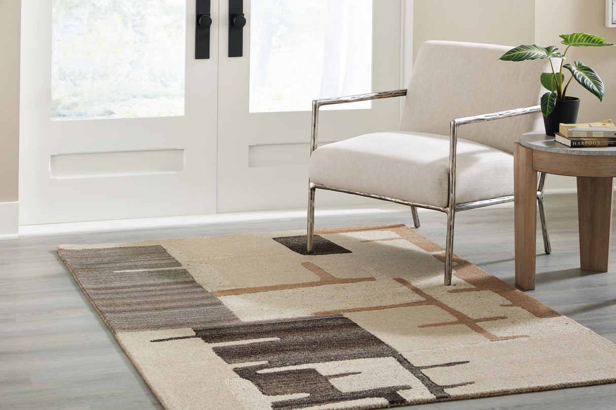 Kencher 5' x 7' Rug - R406822