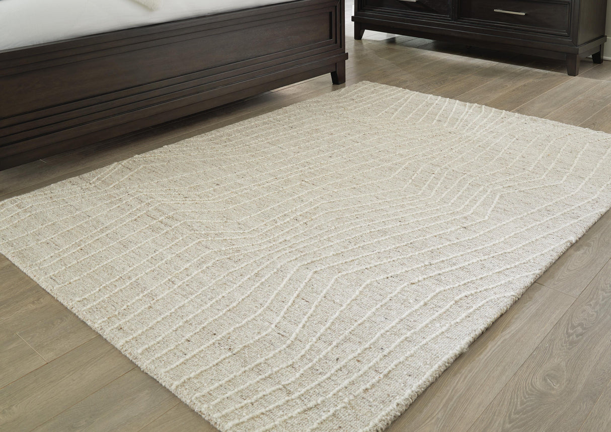 Varahill 5' x 7' Rug - R406932