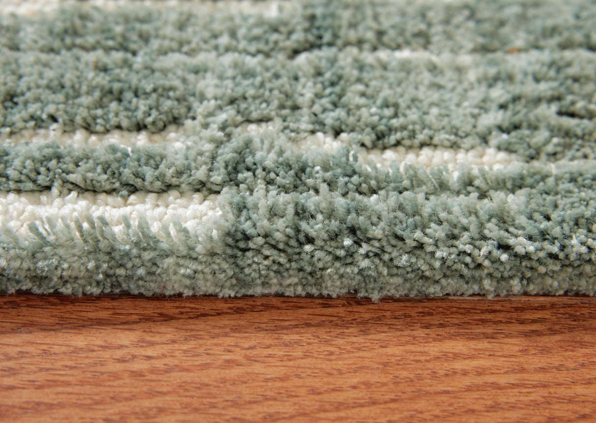 Cayworth 5' x 7' Rug - R407092