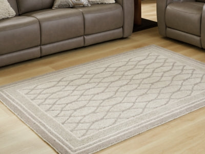 Wimney Medium Rug - R407282