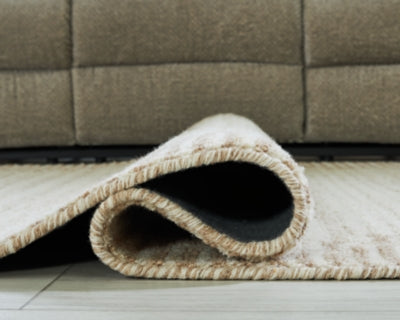 Emorymore Large Rug - R407301