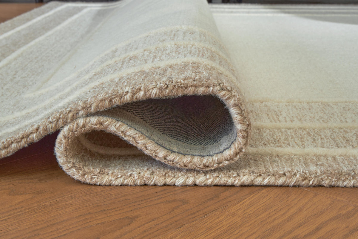 Teelgan Large Rug - R407311