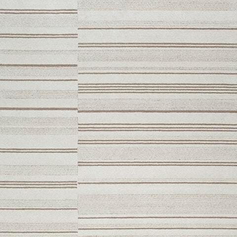 Gadence 7'8" x 10' Area Rug - R407641