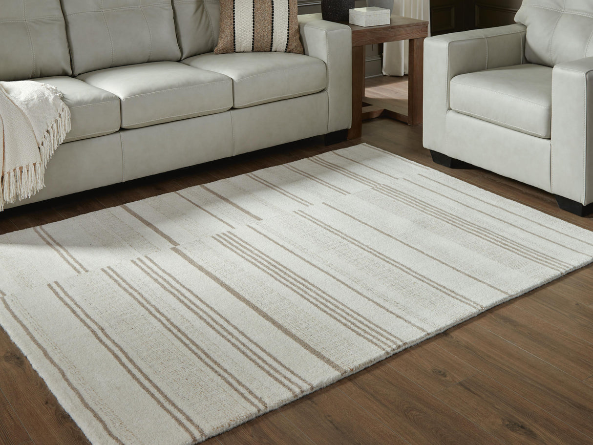 Gadence 5' x 7' Area Rug - R407642