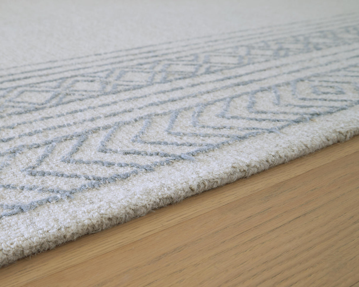 Azelhurst 7'8" x 10' Area Rug - R407851