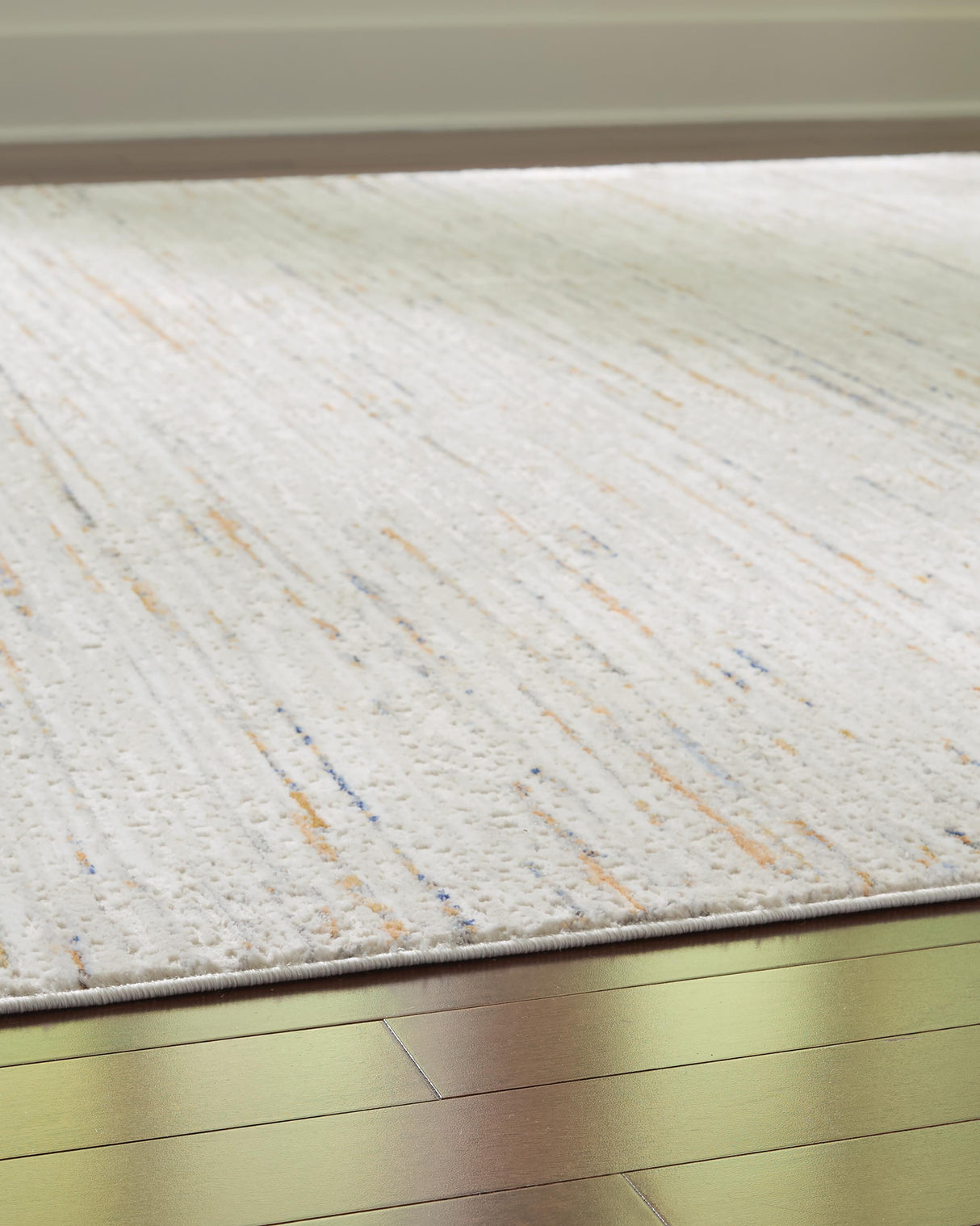Harjot Medium Rug - R408552