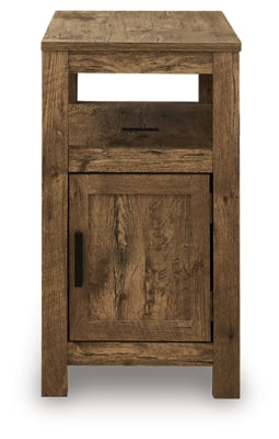 Fendenmore Chairside End Table - T190-117