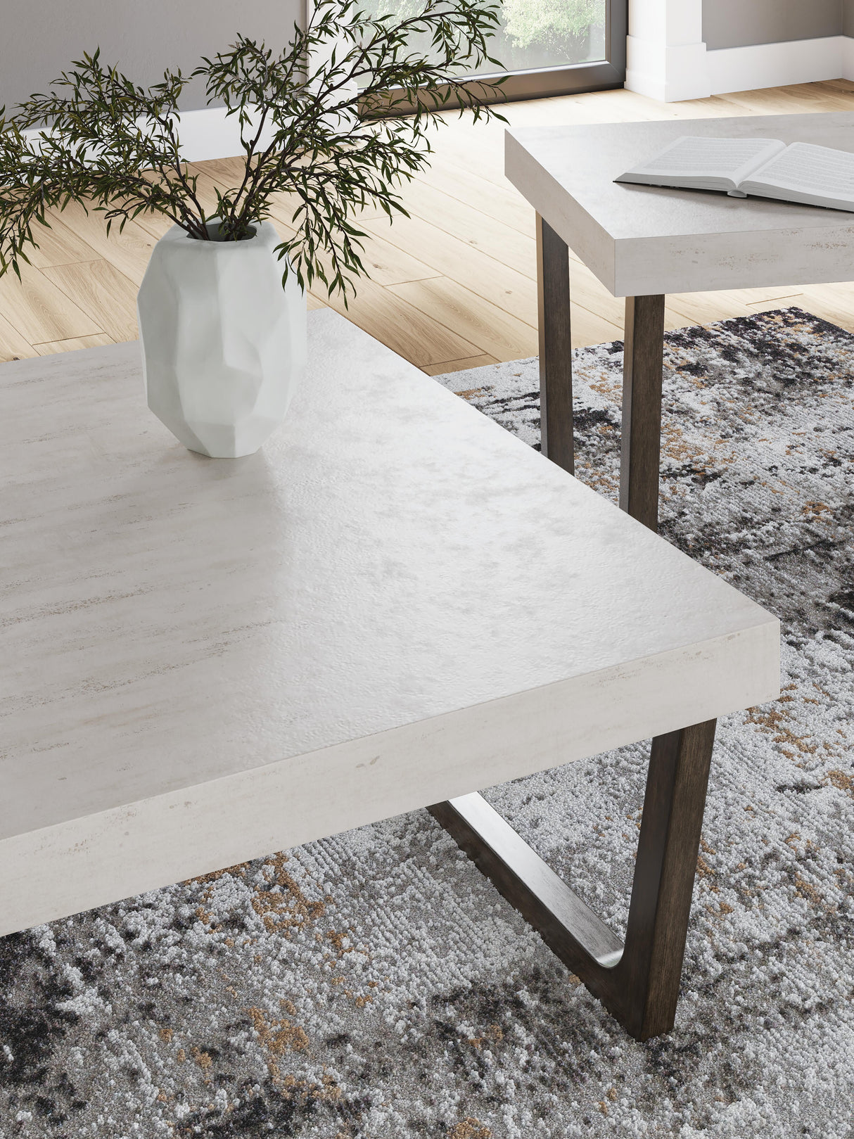 Westenfort Table (Set of 2) - T202-12