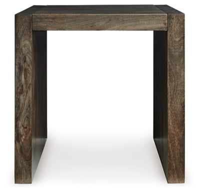 Dreggan End Table - T567-2