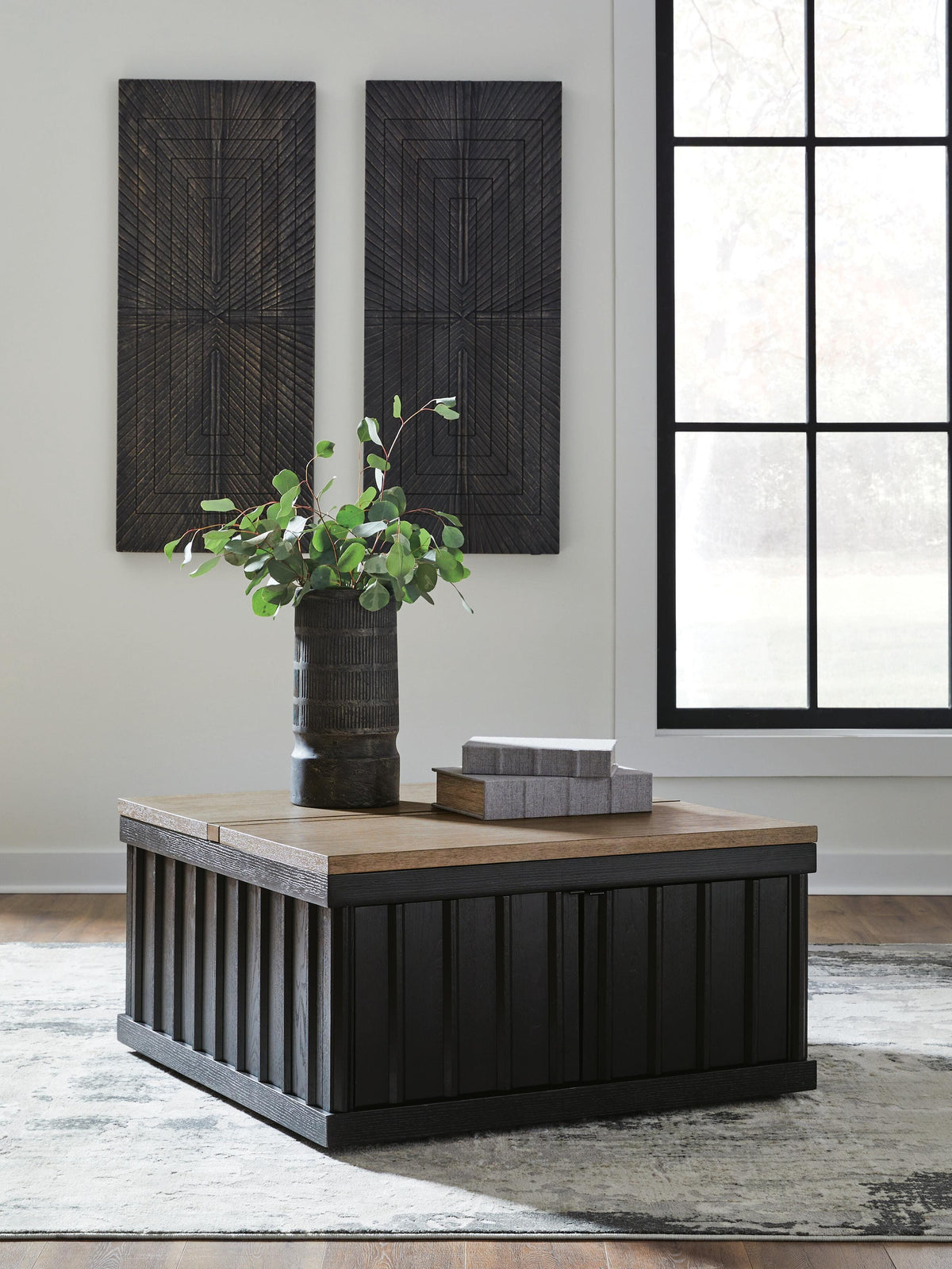Rylandyn Lift-Top Coffee Table - T721-00