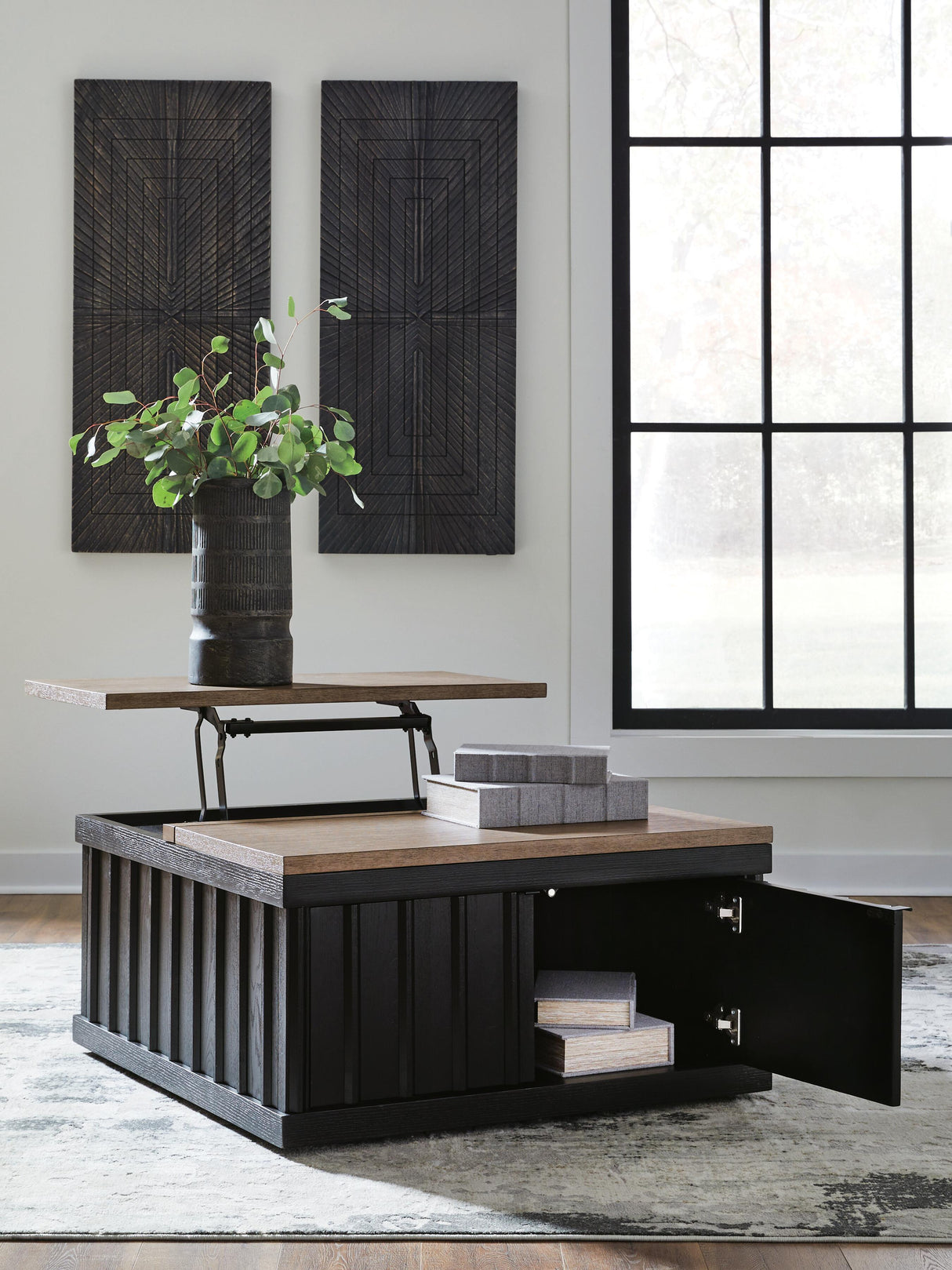BENCH T721-00 RYLANDYN LIFTTOP COCKTAIL TABLE - T721-00