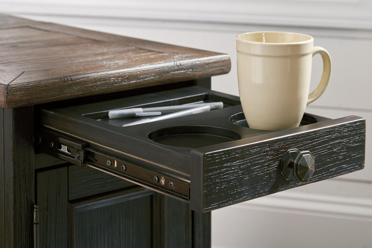 Tyler Creek Coffee Table and 2 Chairside End Tables - T736T1