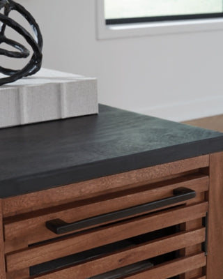 Kallari Chairside End Table - T737-7