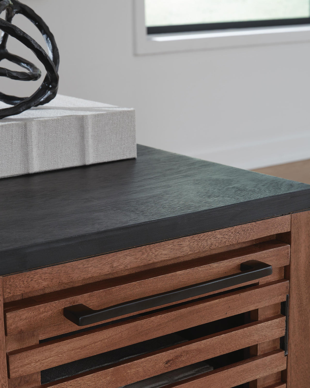 Kallari Chairside End Table - T737-7