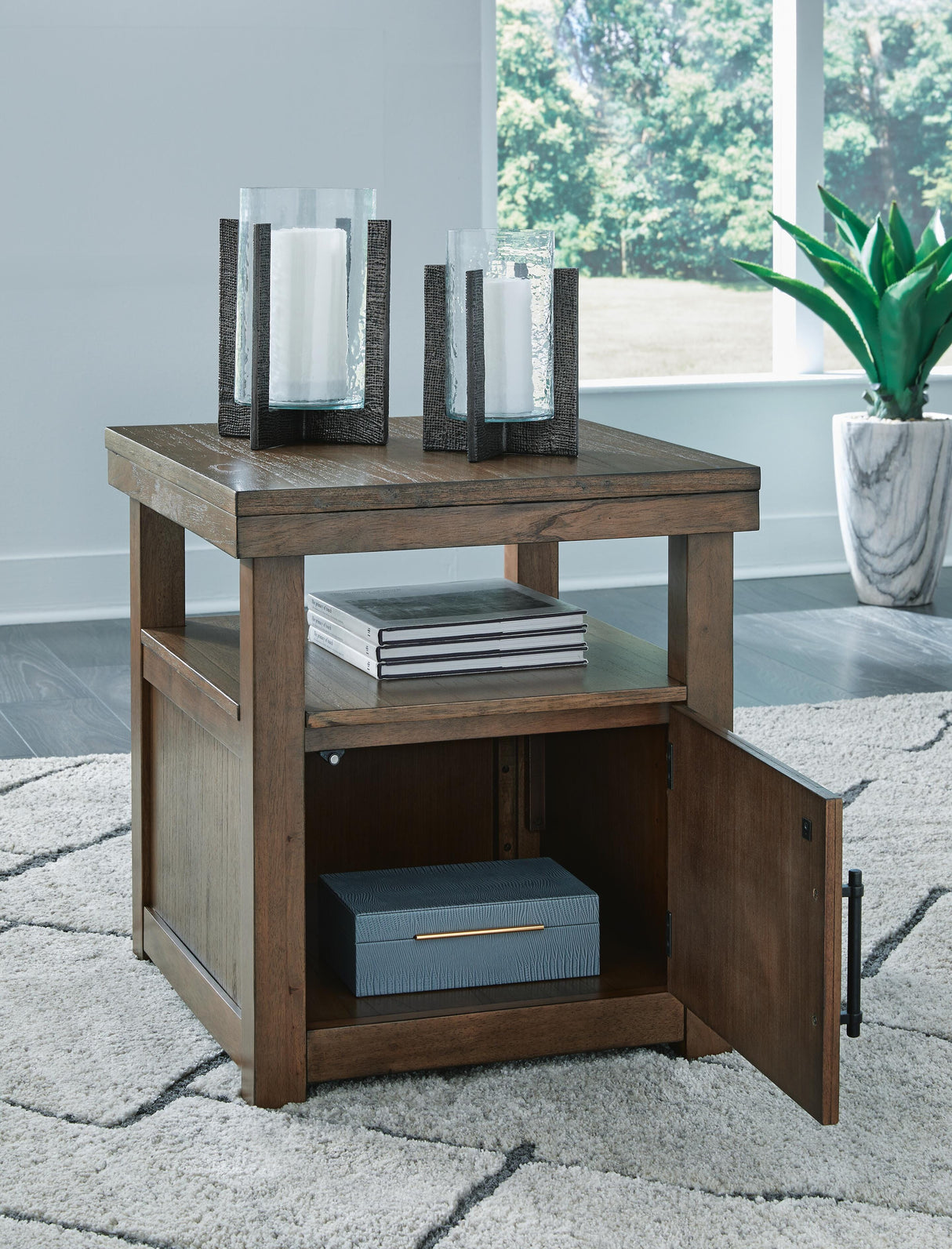 Boardernest Coffee Table and 2 End Tables - T738T1