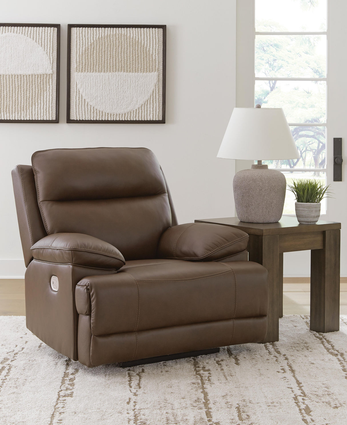 VonRyan Power Reclining Sofa, Loveseat and Recliner - U10400U2
