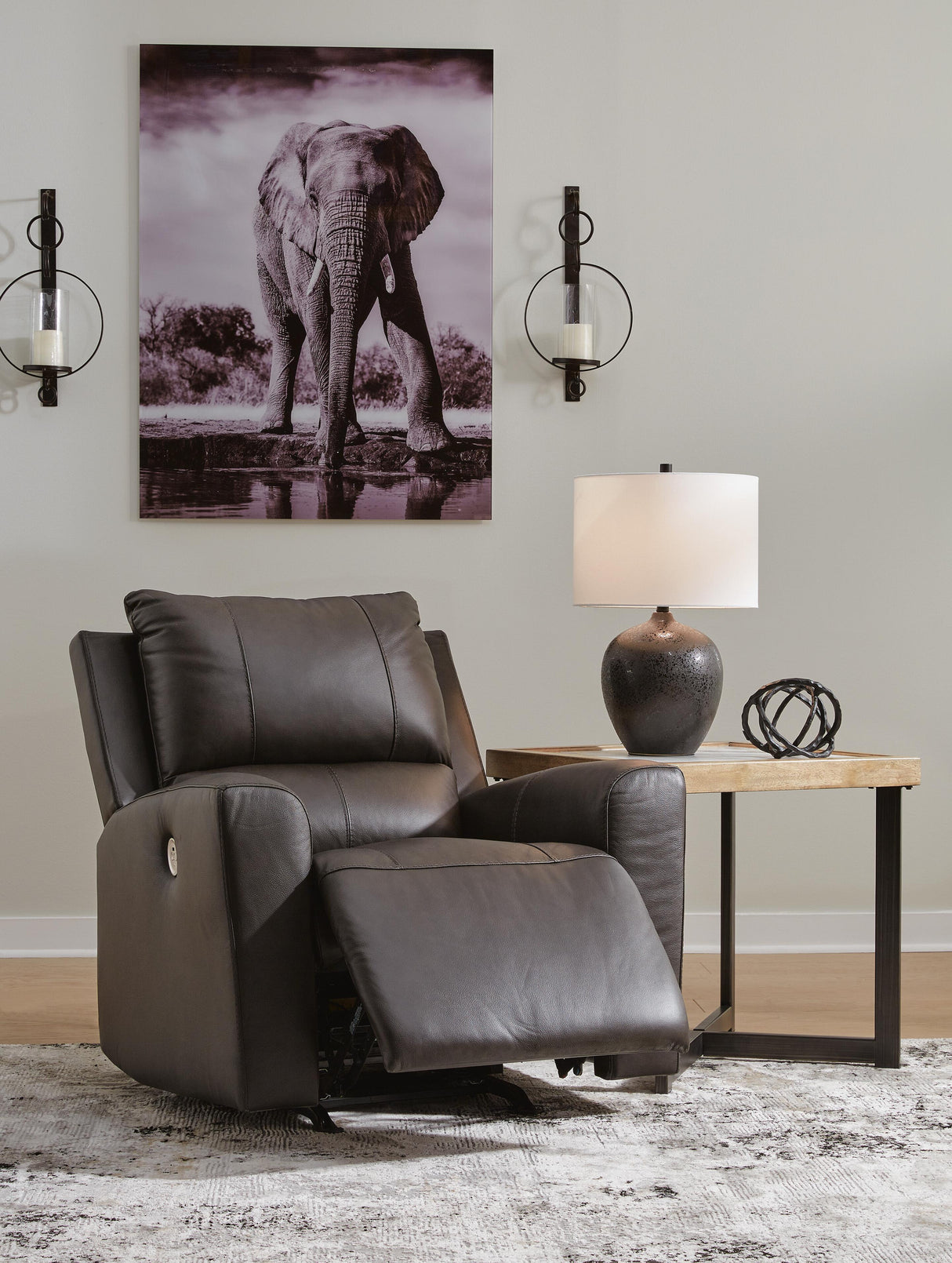 Boxmere Power Recliner - U1310098