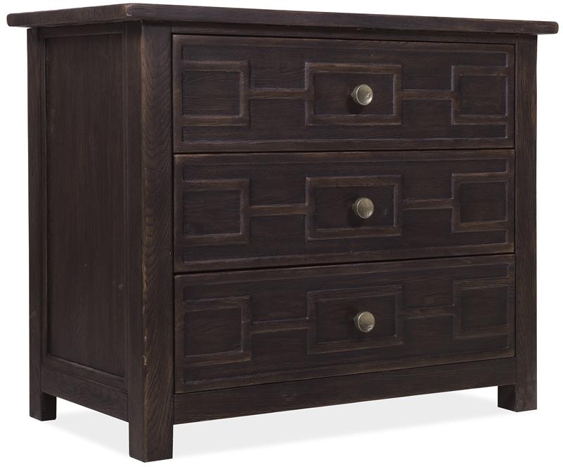 Driftwood Bachelors Chest - 6820-90017-99