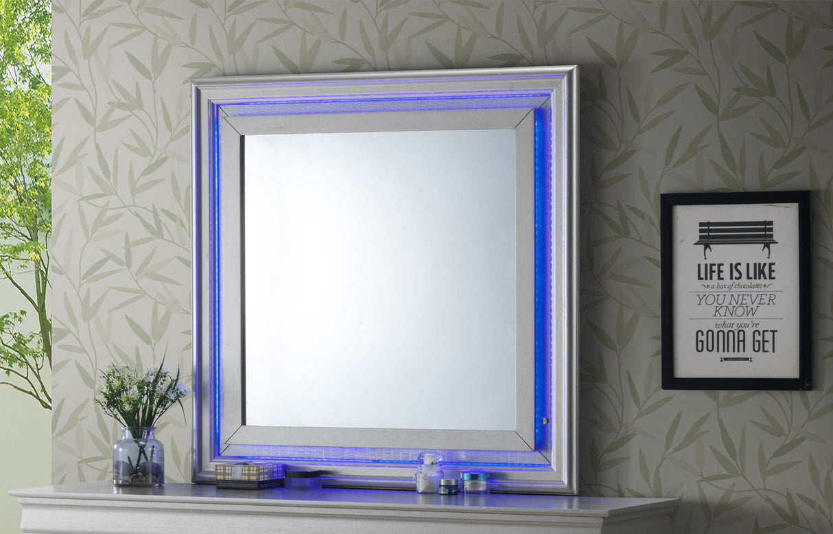 Lorana - Elegant Transitional LED Mirror