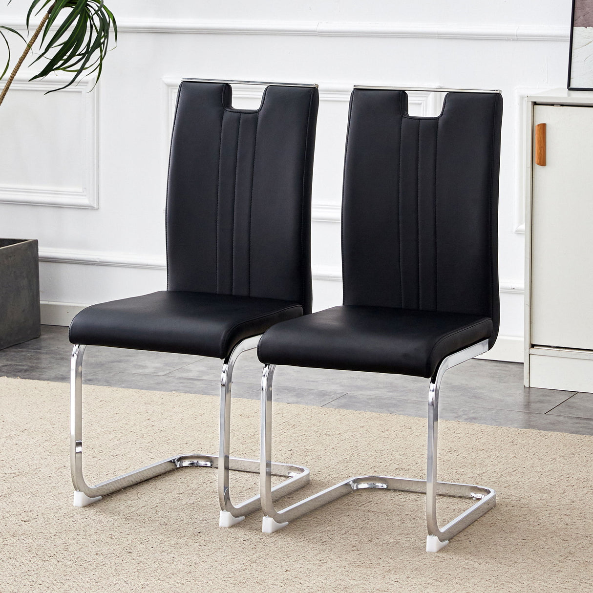 Bow Shaped Chairs, Ergonomic Design, Non Slip Base