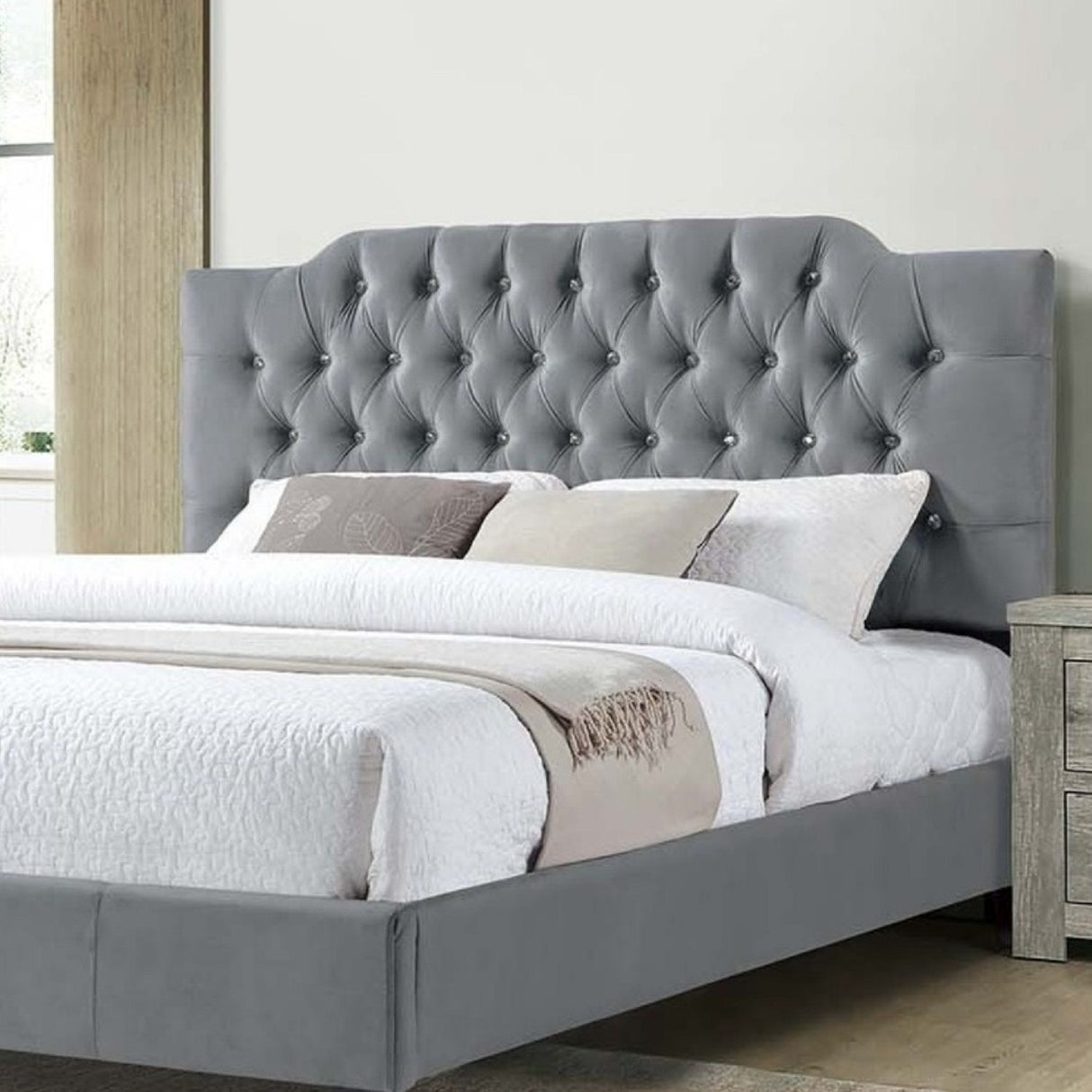 Modern Bed Frame With Tufted Upholstered Headboard