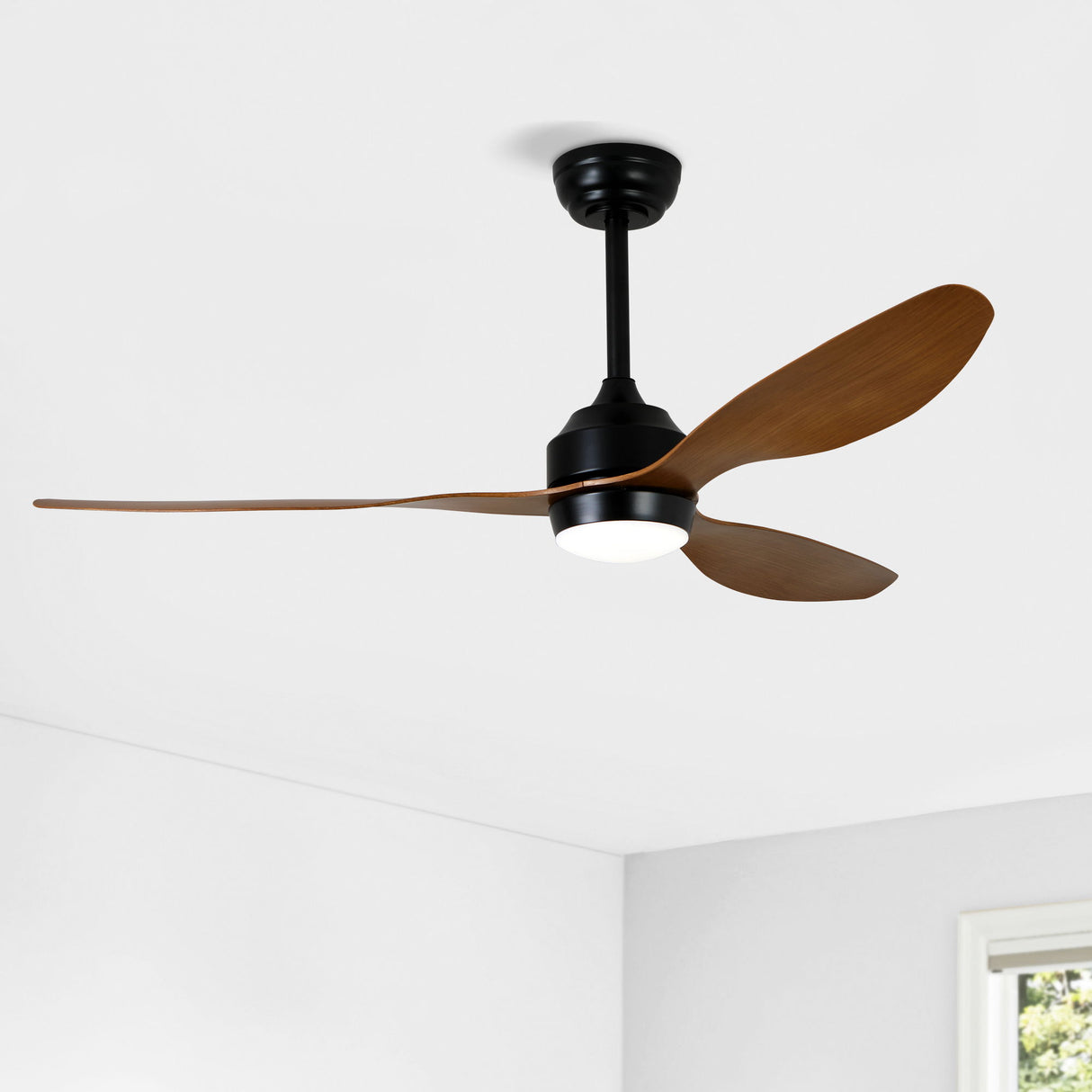 Ceiling Fan With Lights Quiet DC Motor 3 Blade Ceiling Fans 6 Speed Levels, Reversible Ceiling Fan - Matte Black / Wood