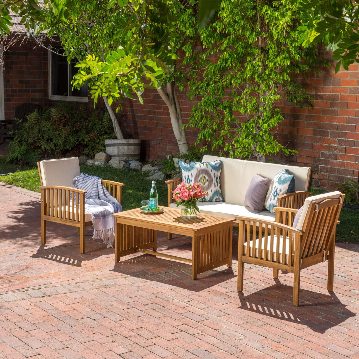 4 Piece Set Outdoor Chat Set With Water Resistant Cushions