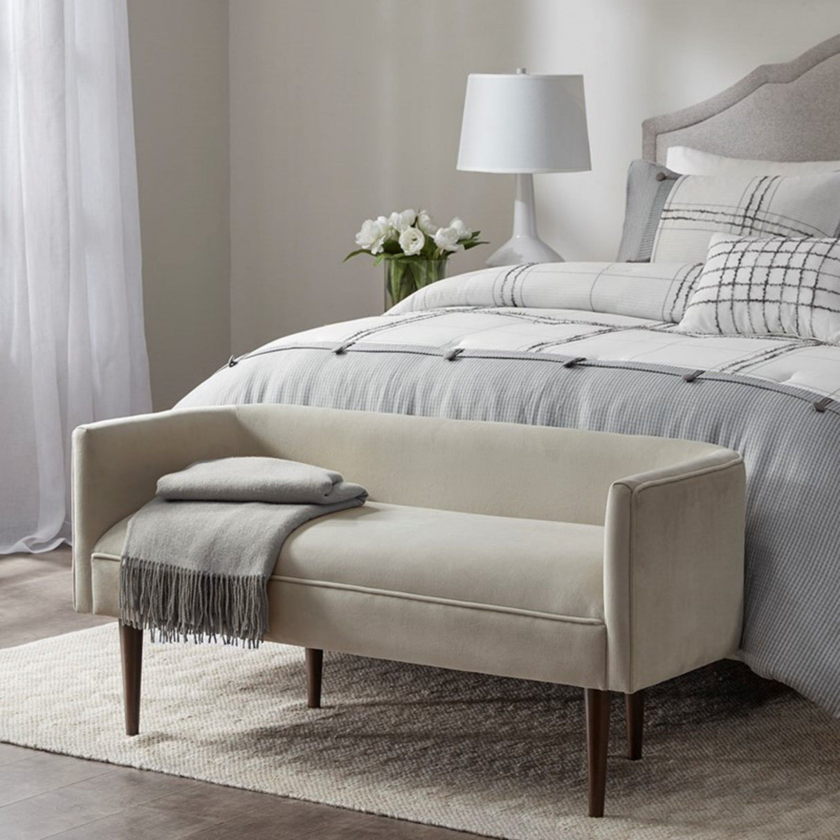 Farrah - Accent Bench With Low Back & Sides - Cream
