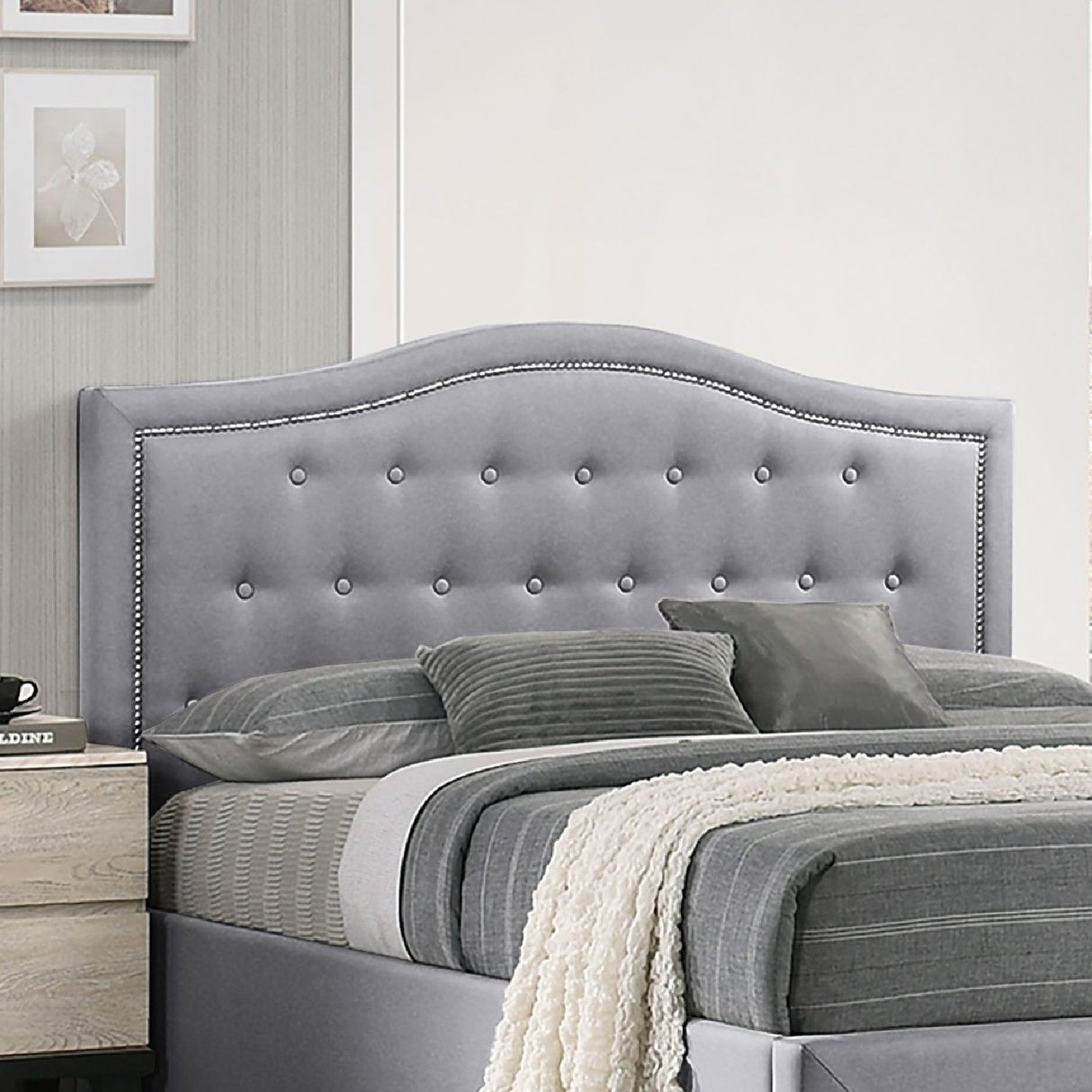 Modern Button Tufted Arch Headboard Bed With Storage Footboard