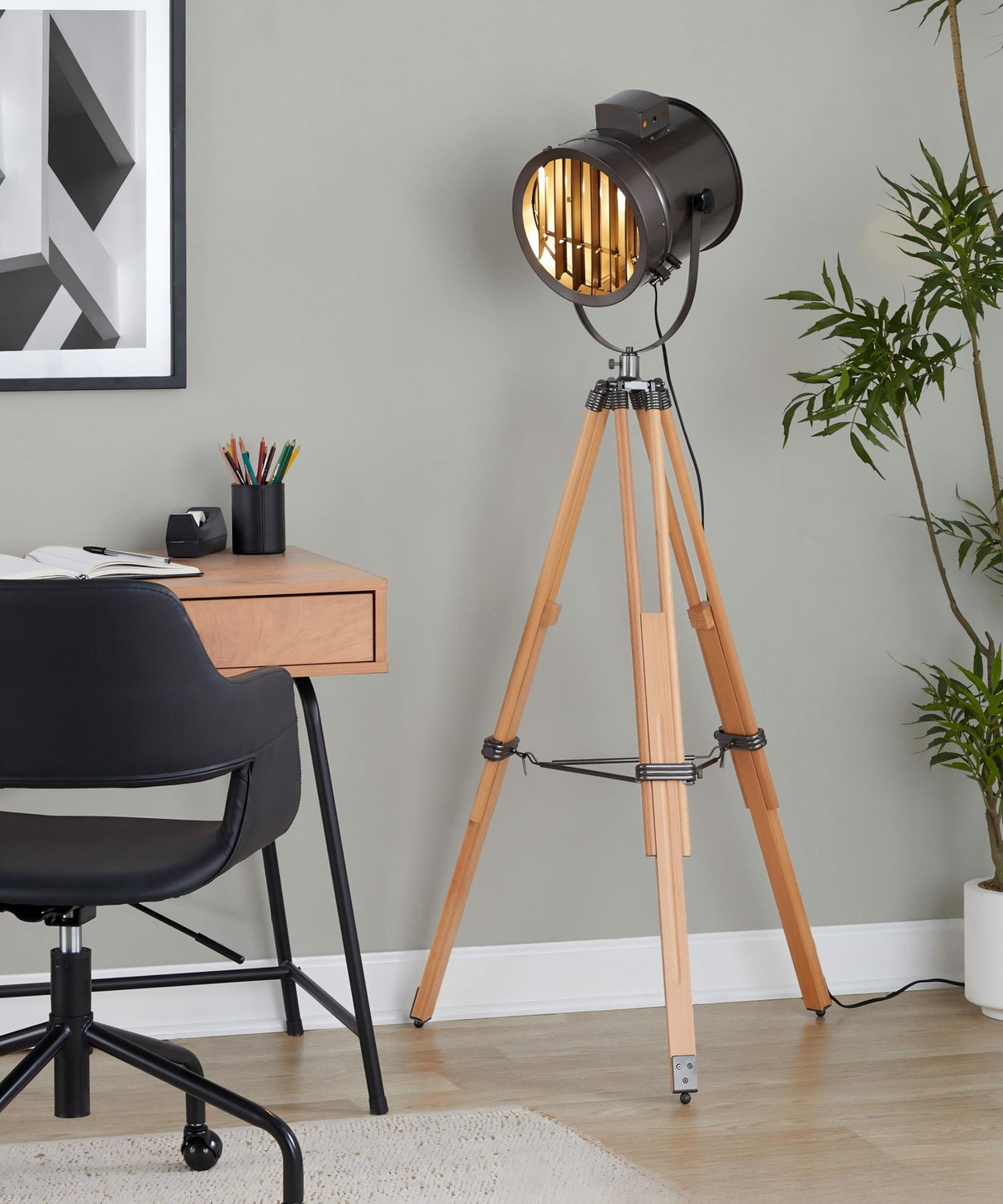 Ahoy - Industrial Floor Lamp - Natural / Antique