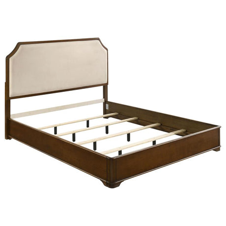 Garland 4-piece Eastern King Bedroom Set Brown Cherry - 205301KE-S4