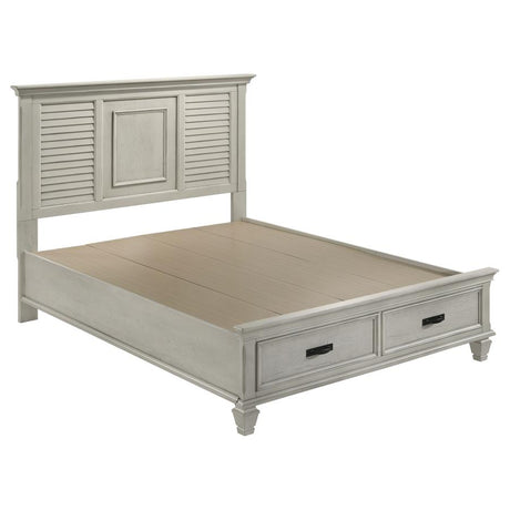 Franco 4-piece Queen Bedroom Set Distressed White - 205330Q-S4