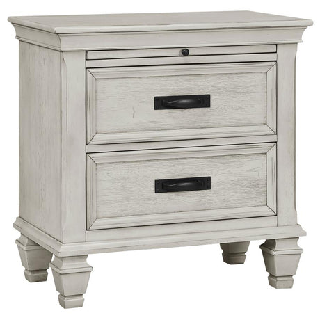 Franco 4-piece Eastern King Bedroom Set Distressed White - 205331KE-S4