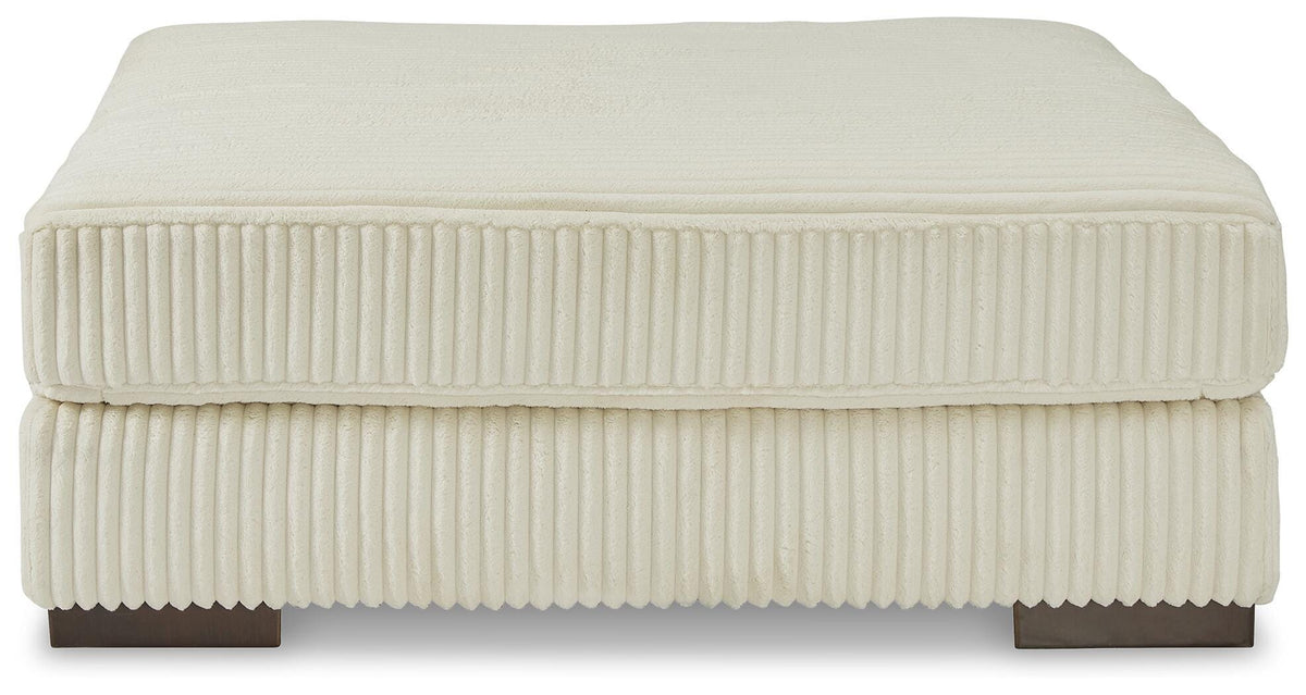 Lindyn Oversized Accent Ottoman - 2110408