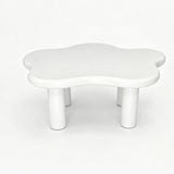 Cloud Shaped Coffee Table With 4 Round Legs
