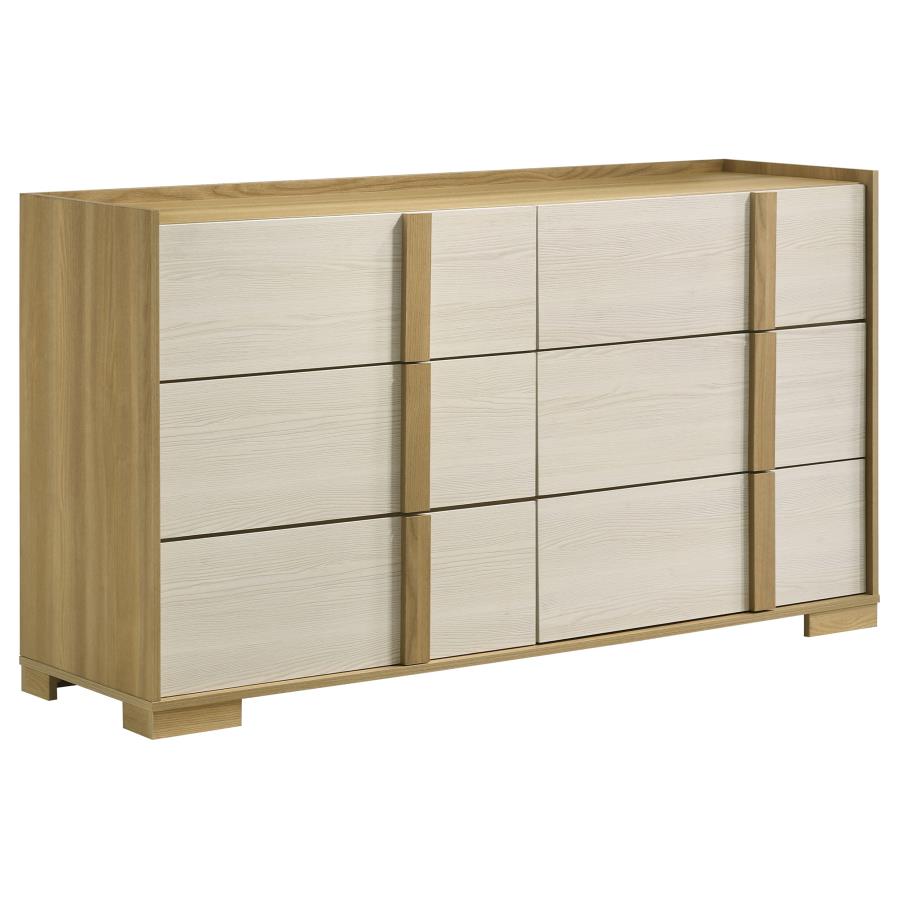 Hyland 5-piece Queen Bedroom Set Natural - 215651Q-S5