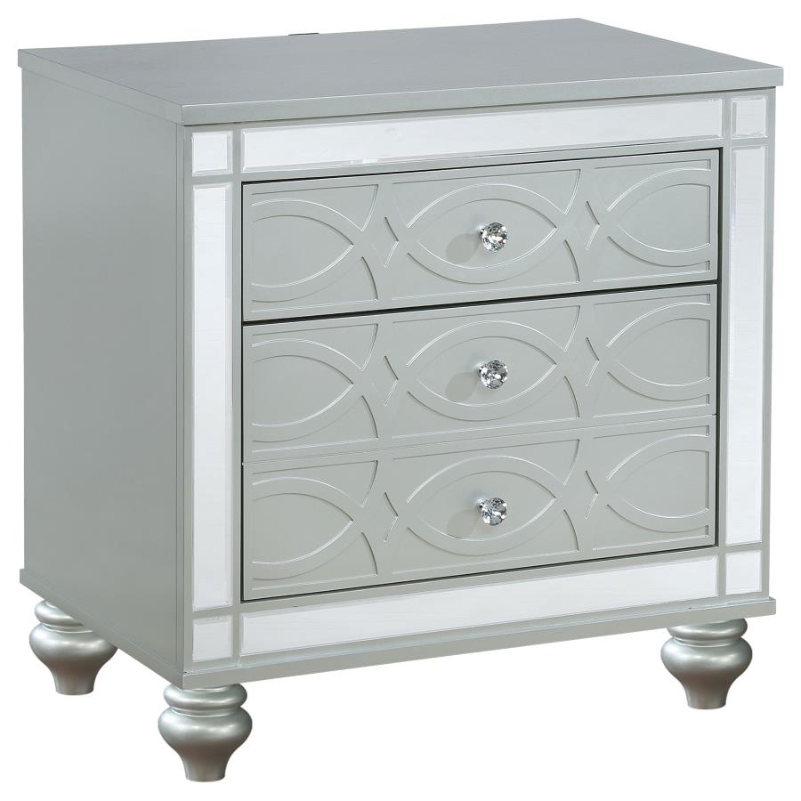 Gunnison 5-piece California King Bedroom Set Silver Metallic - 223211KW-S5