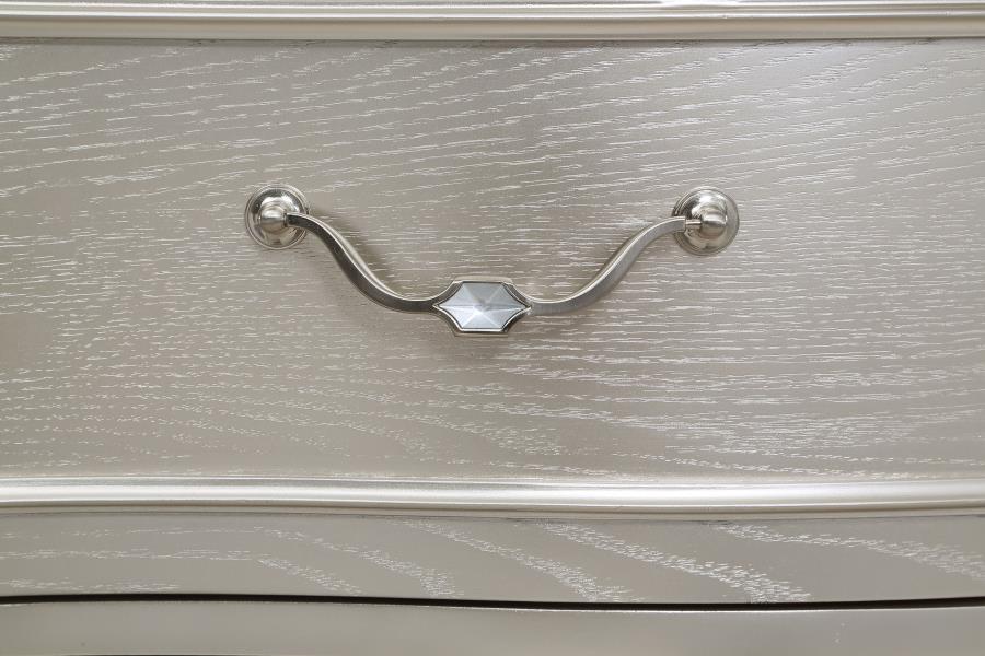 Evangeline 4-piece Queen Bedroom Set Silver Oak - 223391Q-S4