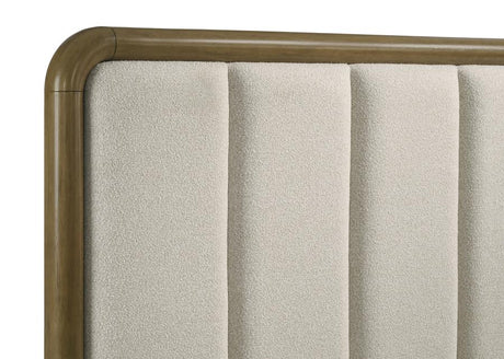 Amsbury 4-piece Queen Bedroom Set Nutmeg - 224271Q-S4