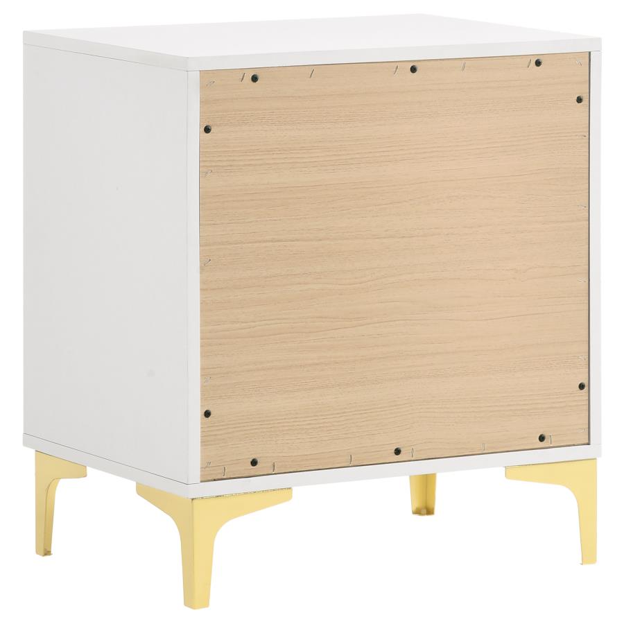 Kendall 4-piece Eastern King Bedroom Set White - 224401KE-S4