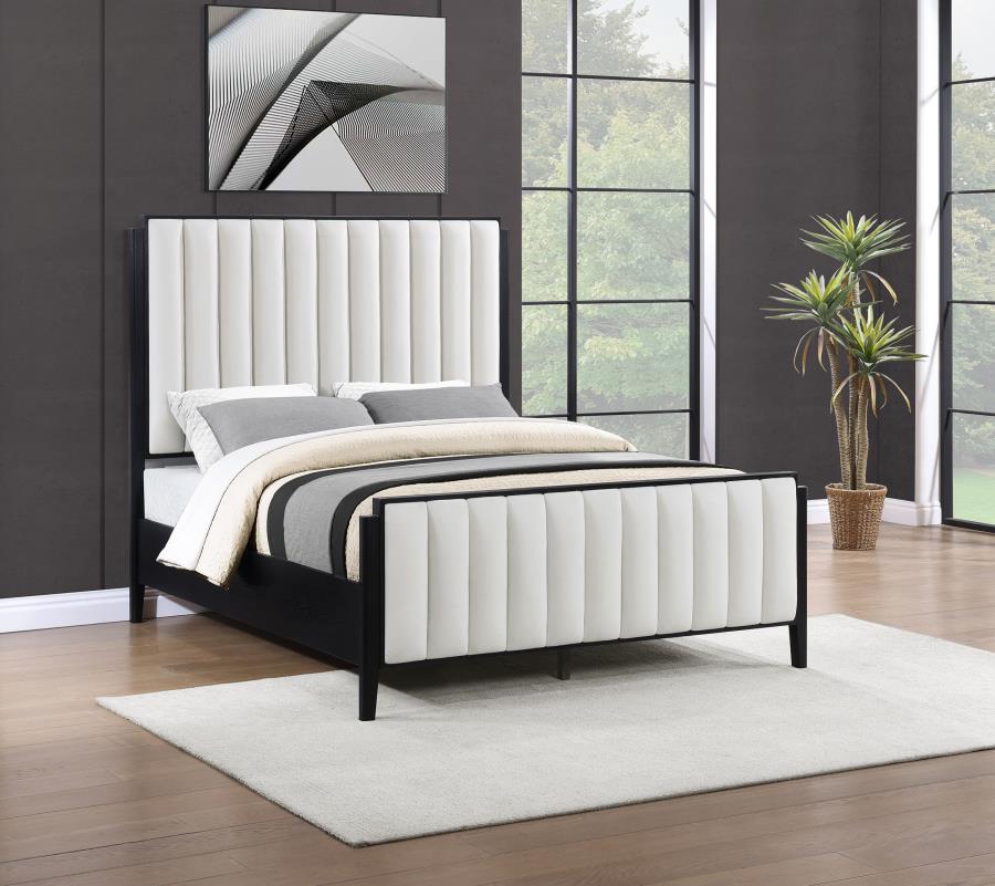 Brookmead 60-inch Upholstered Queen Bed Black - 224710Q