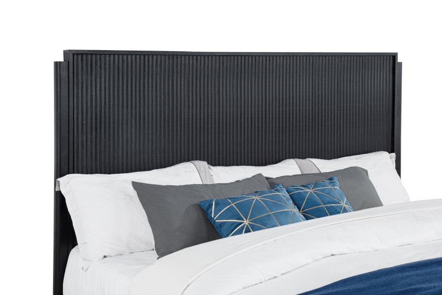 Brookmead Wood California King Panel Bed Black - 224711KW