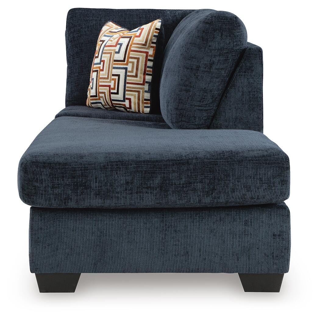 Aviemore Right-Arm Facing Corner Chaise - 2430317