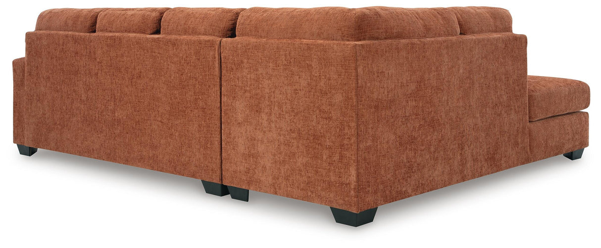 Aviemore 2-Piece Sectional with Chaise - 24304S1