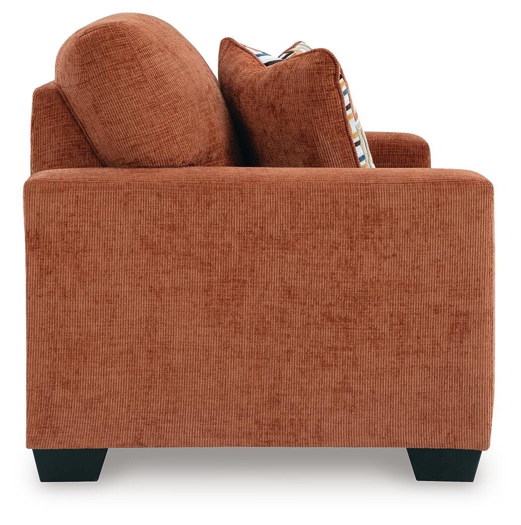 Aviemore Loveseat - 2430435
