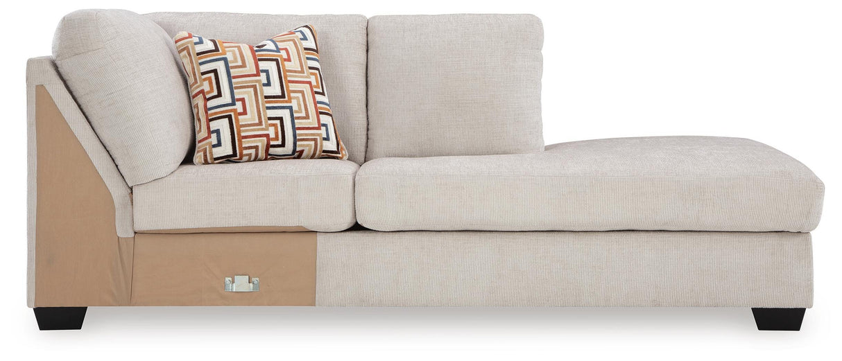 Aviemore Right-Arm Facing Corner Chaise - 2430517