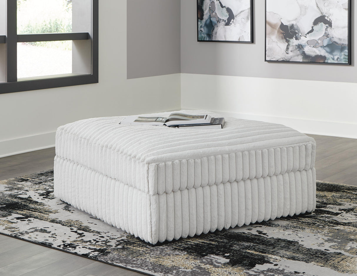 Stupendous 3-Piece Sectional and Ottoman - 25903U6
