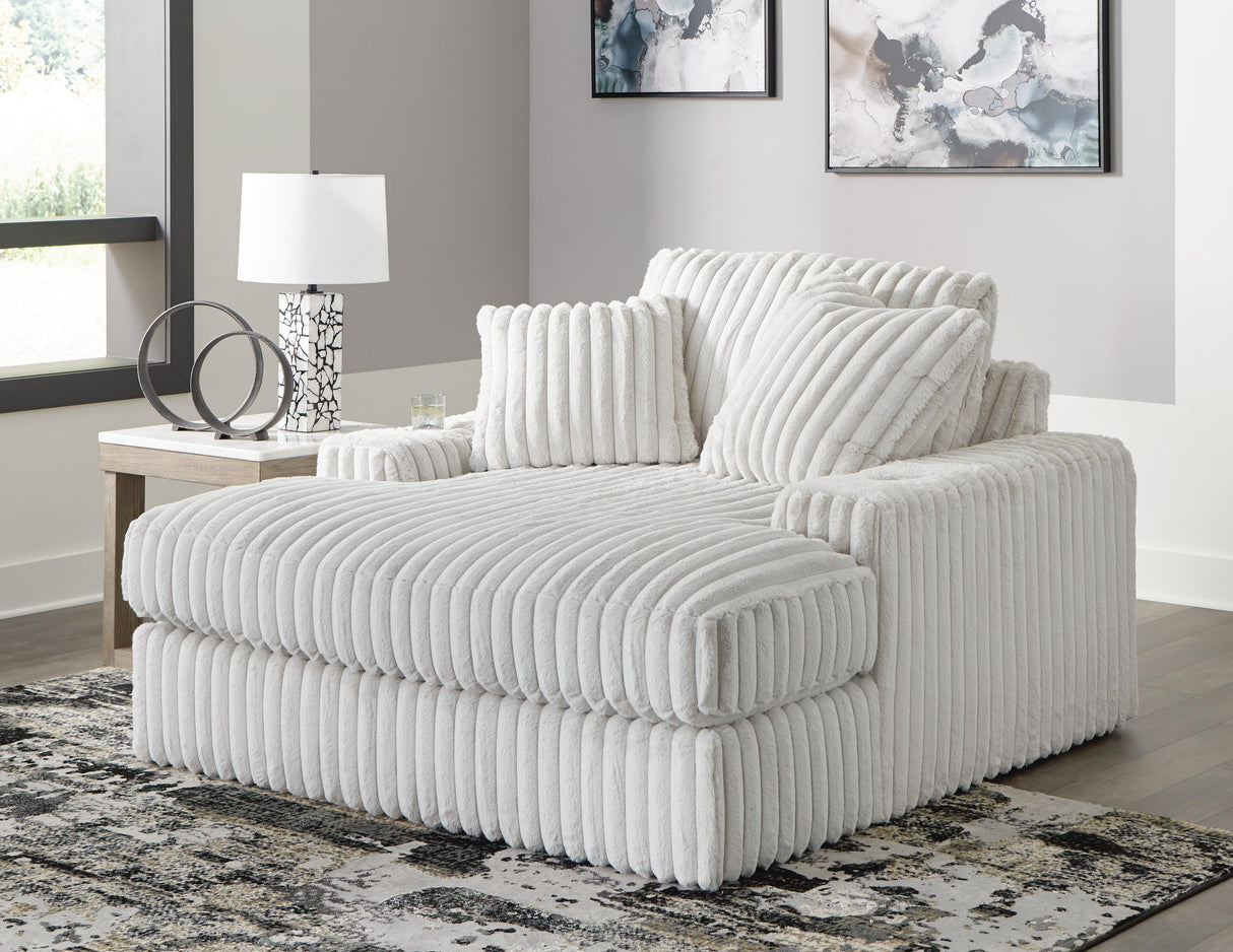 Stupendous 3-Piece Sectional and Oversized Chaise - 25903U4