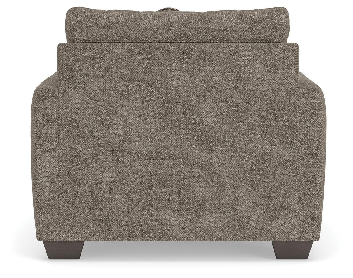 Triston-Peaks Oversized Chair - 3020423